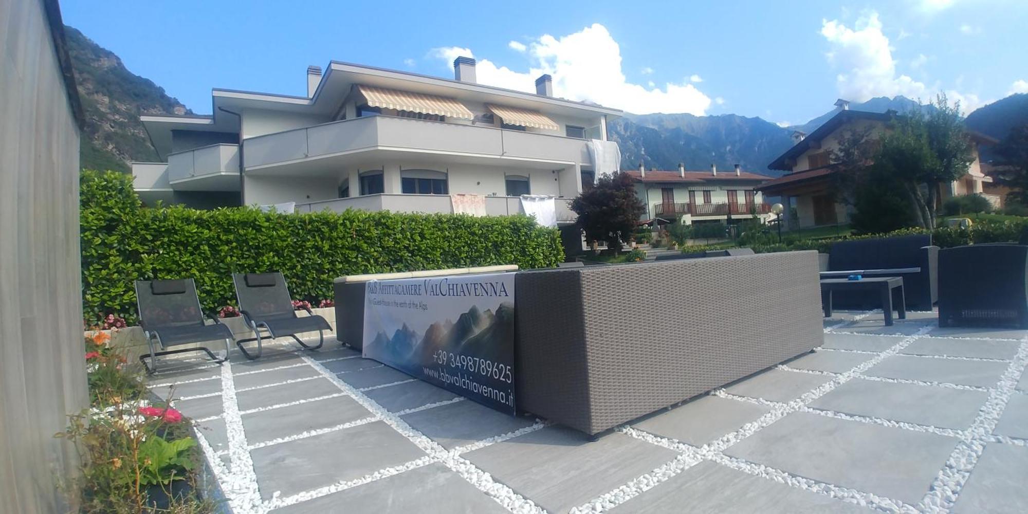 Affittacamere Valchiavenna - Foresteria Lombarda Con Parcheggio Privato Sul Posto! Apprezzata Gestione Familiare Dal 2012, Qualita-Prezzo Top! "Guest-House With Private Parking On Site! Appreciated Family Management Since 2012, Quality-Price Top!" Chiavenna Exterior foto