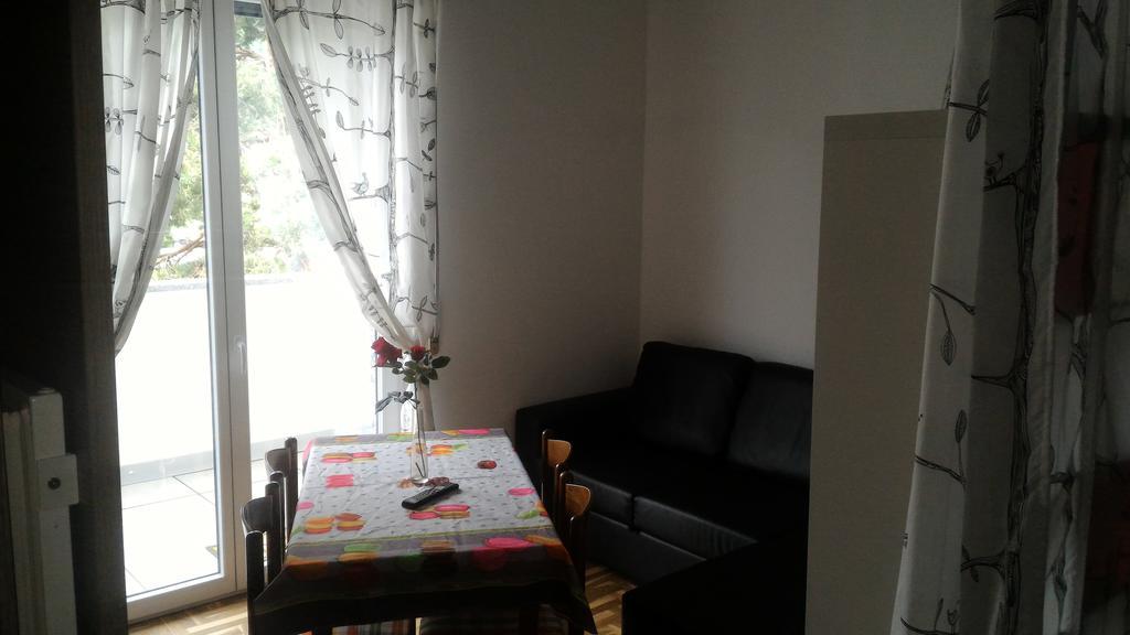 Affittacamere Valchiavenna - Foresteria Lombarda Con Parcheggio Privato Sul Posto! Apprezzata Gestione Familiare Dal 2012, Qualita-Prezzo Top! "Guest-House With Private Parking On Site! Appreciated Family Management Since 2012, Quality-Price Top!" Chiavenna Exterior foto