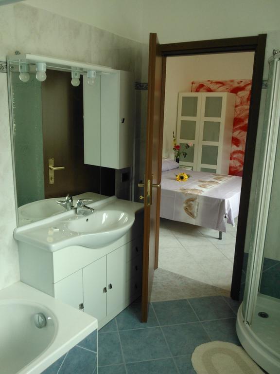 Affittacamere Valchiavenna - Foresteria Lombarda Con Parcheggio Privato Sul Posto! Apprezzata Gestione Familiare Dal 2012, Qualita-Prezzo Top! "Guest-House With Private Parking On Site! Appreciated Family Management Since 2012, Quality-Price Top!" Chiavenna Quarto foto