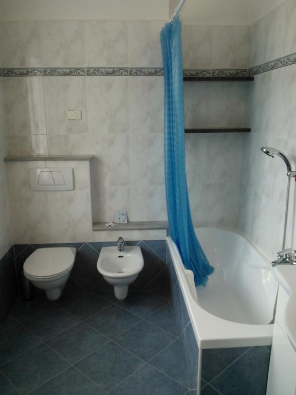 Affittacamere Valchiavenna - Foresteria Lombarda Con Parcheggio Privato Sul Posto! Apprezzata Gestione Familiare Dal 2012, Qualita-Prezzo Top! "Guest-House With Private Parking On Site! Appreciated Family Management Since 2012, Quality-Price Top!" Chiavenna Exterior foto