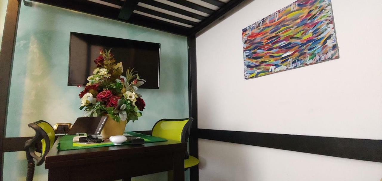 Affittacamere Valchiavenna - Foresteria Lombarda Con Parcheggio Privato Sul Posto! Apprezzata Gestione Familiare Dal 2012, Qualita-Prezzo Top! "Guest-House With Private Parking On Site! Appreciated Family Management Since 2012, Quality-Price Top!" Chiavenna Exterior foto