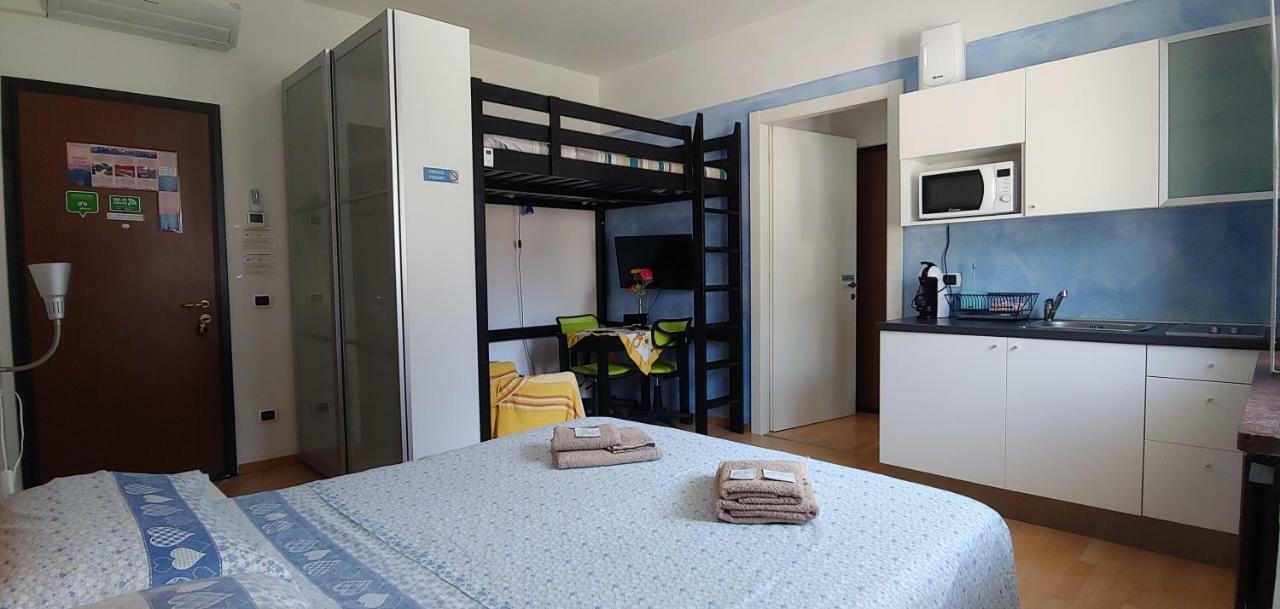 Affittacamere Valchiavenna - Foresteria Lombarda Con Parcheggio Privato Sul Posto! Apprezzata Gestione Familiare Dal 2012, Qualita-Prezzo Top! "Guest-House With Private Parking On Site! Appreciated Family Management Since 2012, Quality-Price Top!" Chiavenna Exterior foto