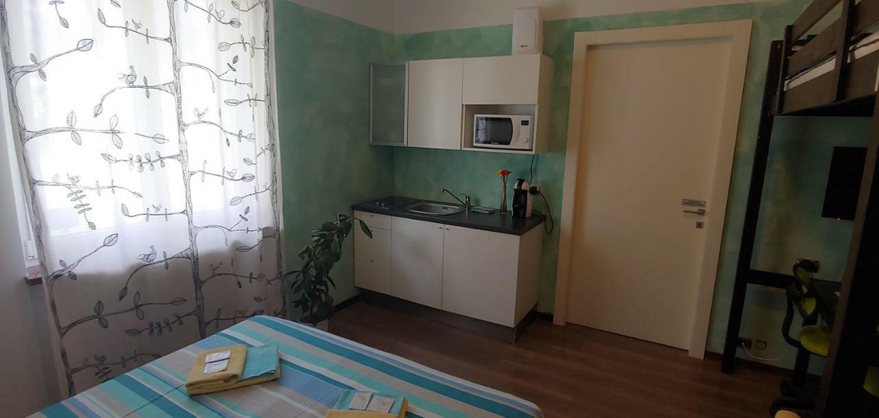 Affittacamere Valchiavenna - Foresteria Lombarda Con Parcheggio Privato Sul Posto! Apprezzata Gestione Familiare Dal 2012, Qualita-Prezzo Top! "Guest-House With Private Parking On Site! Appreciated Family Management Since 2012, Quality-Price Top!" Chiavenna Exterior foto